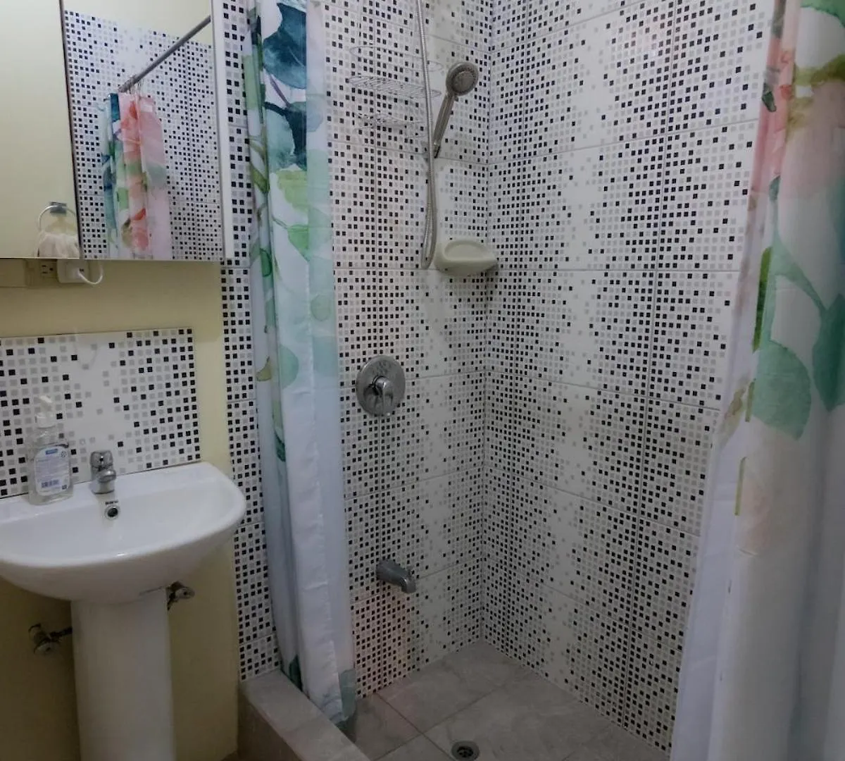 Casa Cicada Back Appartment Chaguanas 0*,  Τρινιντάντ και Τομπάγκο