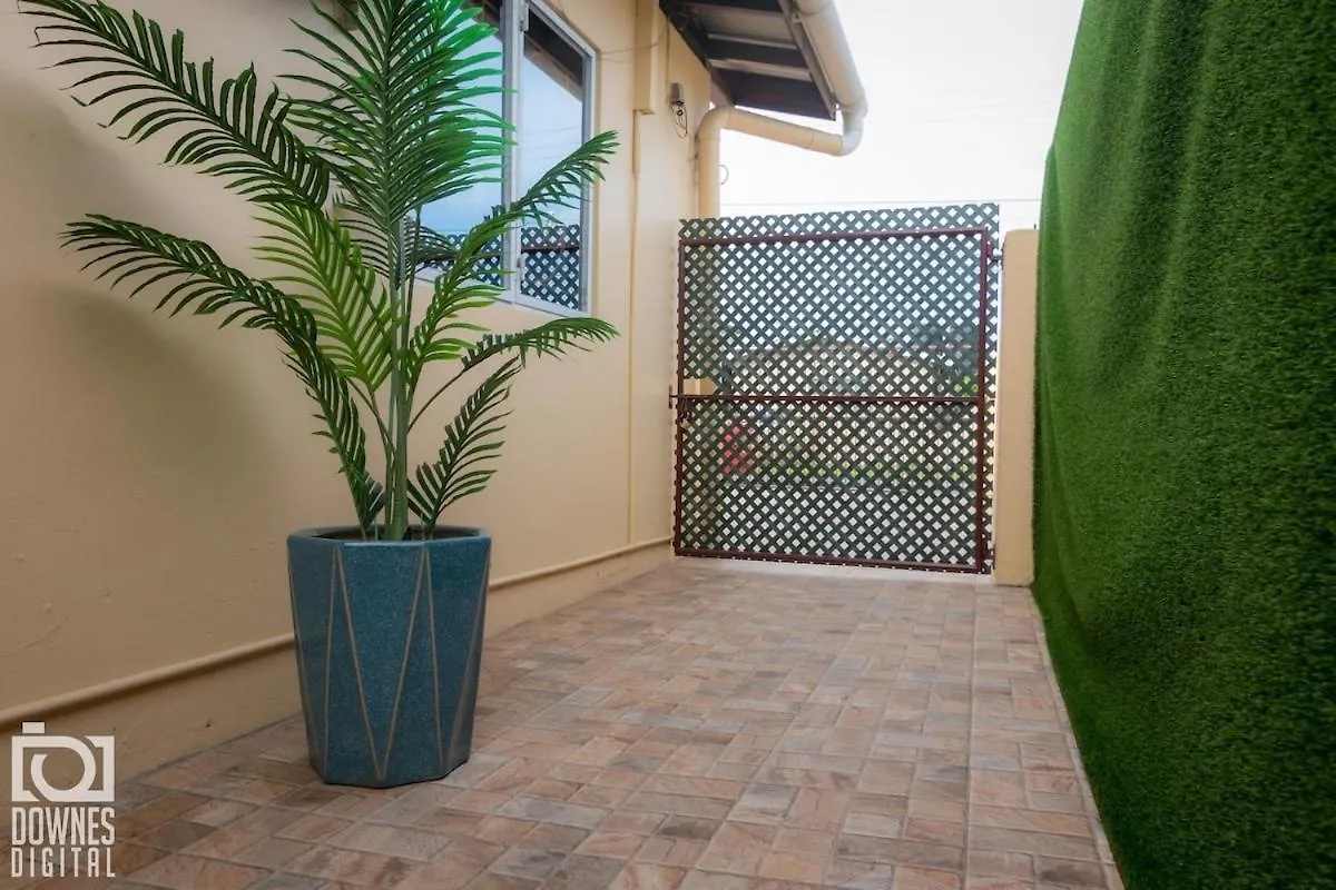Casa Cicada Back Appartment Chaguanas Διαμέρισμα